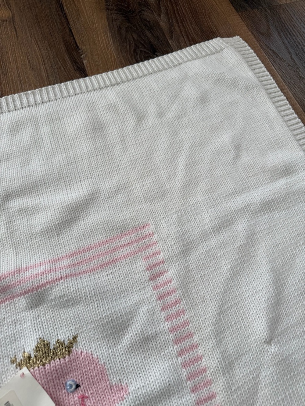 Kitt Homemade Knitwear “PRINCESS” Pink & White Knit Baby Blanket with Gold Crown - Picture 8 of 16